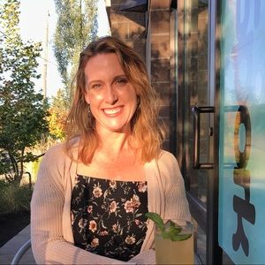 Meet your Posher, Amy